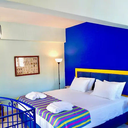 Captain's 3* Symi