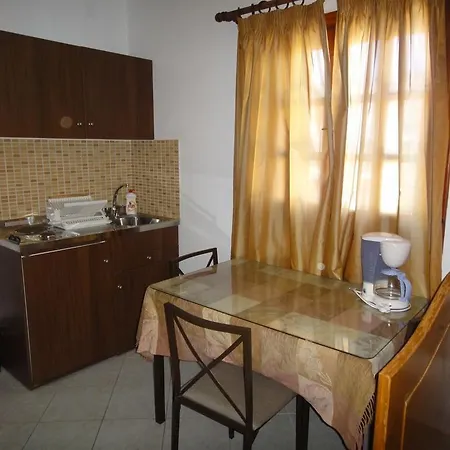 Captain's Hotel apartamentowy Simi