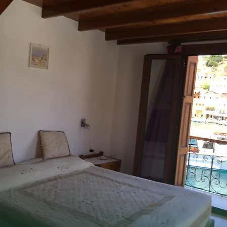 Captain's Hotel apartamentowy Simi