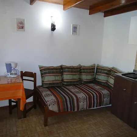 Captain's 3* Symi