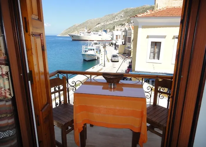 Lejlighedshotel Captain's Simi