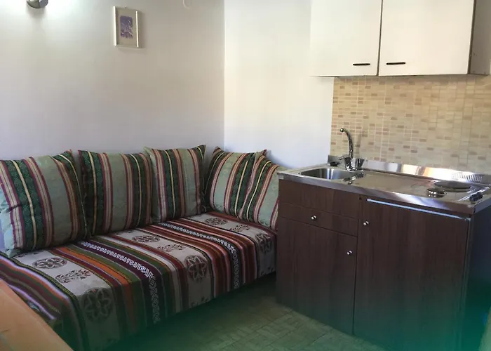 Lejlighedshotel Captain's Simi